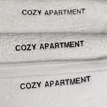 Appartamento Cozy Rr Sokrat Miho *