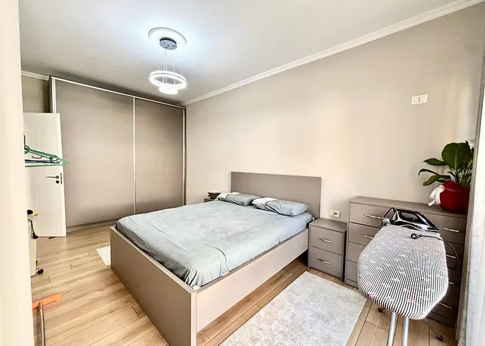 Cozy Rr Sokrat Miho Appartamento Tirana